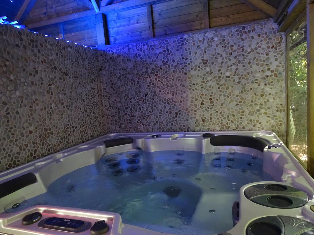 Logis L'auberge Du President Hotel 3*