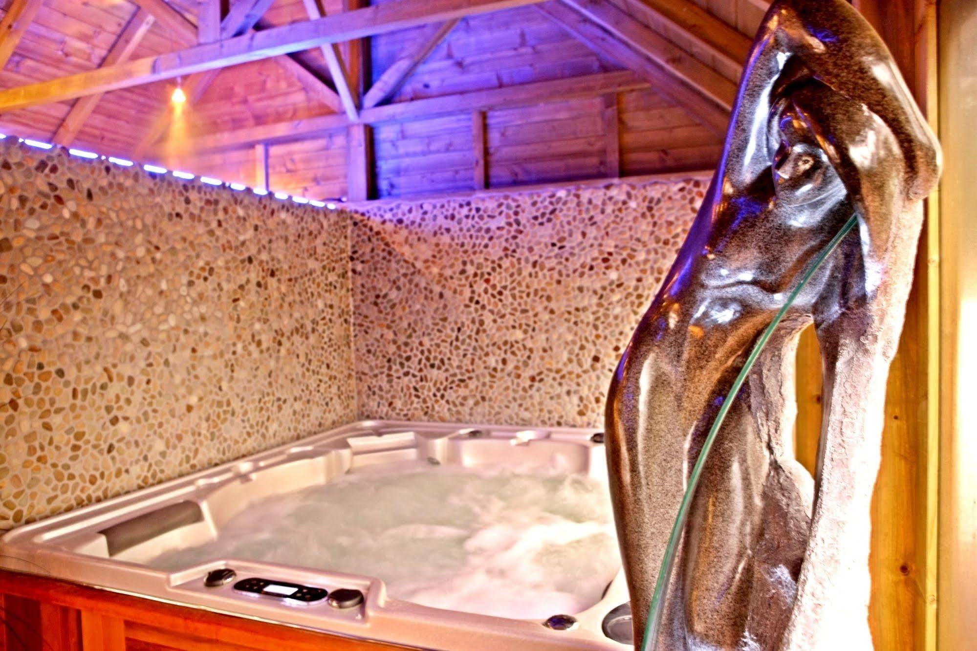 Hotel Logis L'auberge Du President 3*